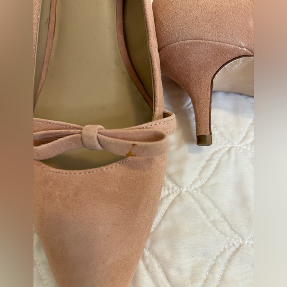 ANNE TAYLOR Pink Suede Kitten-Heel Shoes - Picture 5 of 8